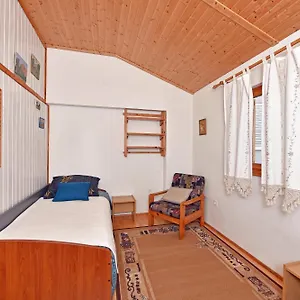 apartment-tome-diklo.hotelinzadar.com/