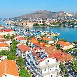 Vinko , Trogir Croatie